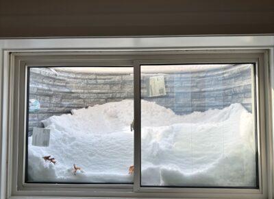 Managing Snow in Window Wells: Essential Winter Tips!